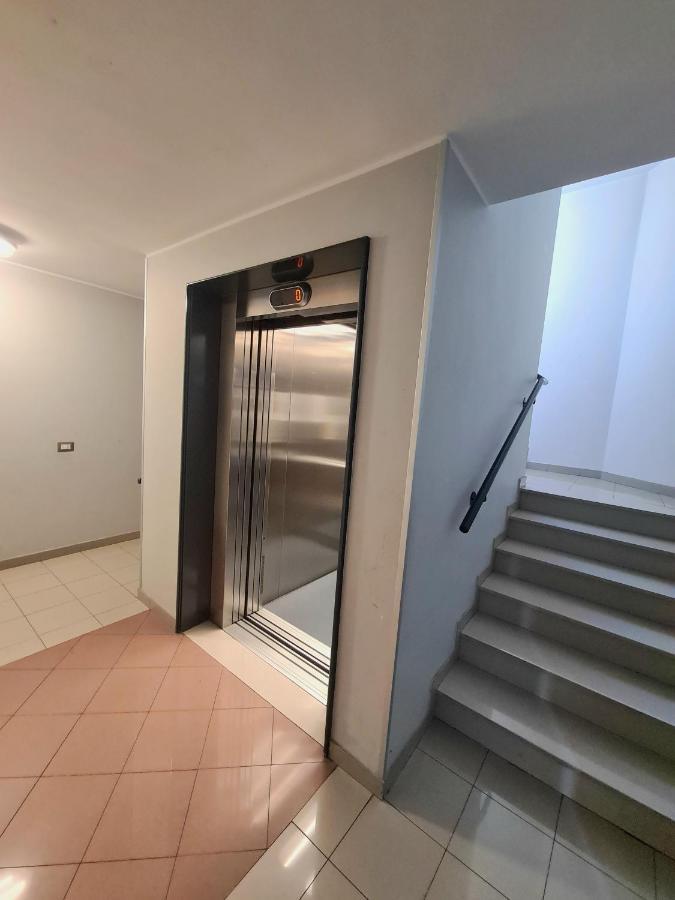 Milano Santa Giulia Business Apartment - Olimpiadi 26 Exteriér fotografie